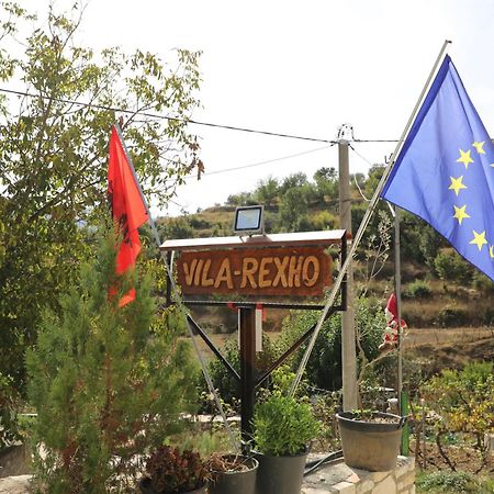 Villa Rexho Berat Exteriér fotografie